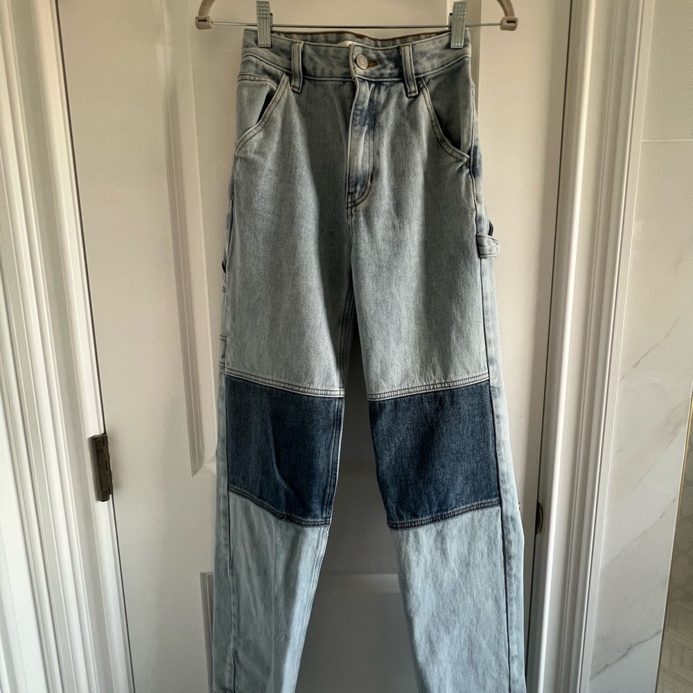PACSUN LIGHT WASH MOM JEANS